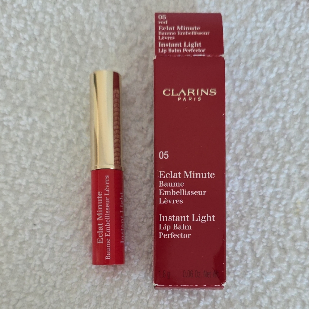NEW~ CLARINS Eclat Minute Instant Light Lip Balm Perfector - 05 Red